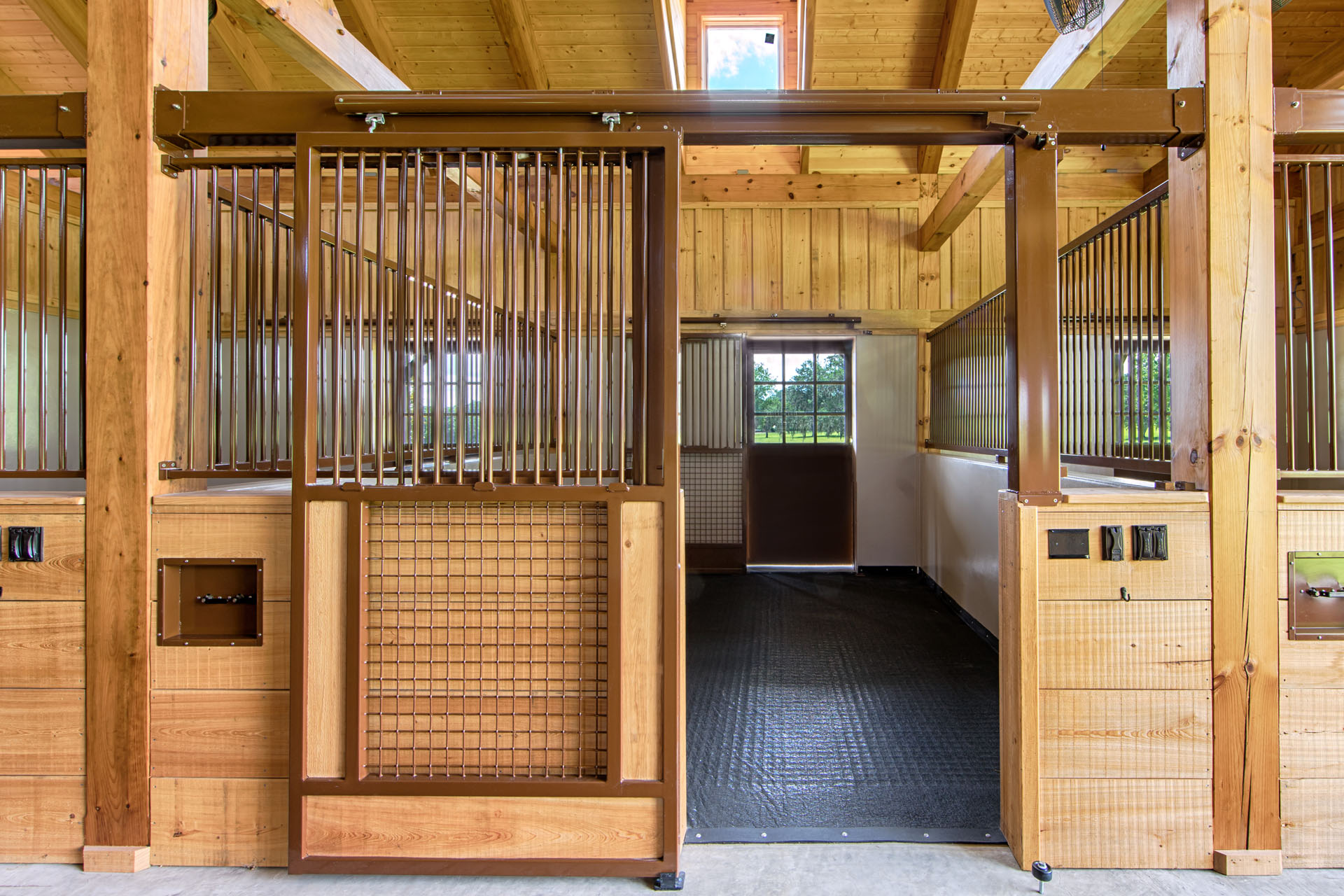 Ocala Thoroughbred Barn — photo 24 of 64