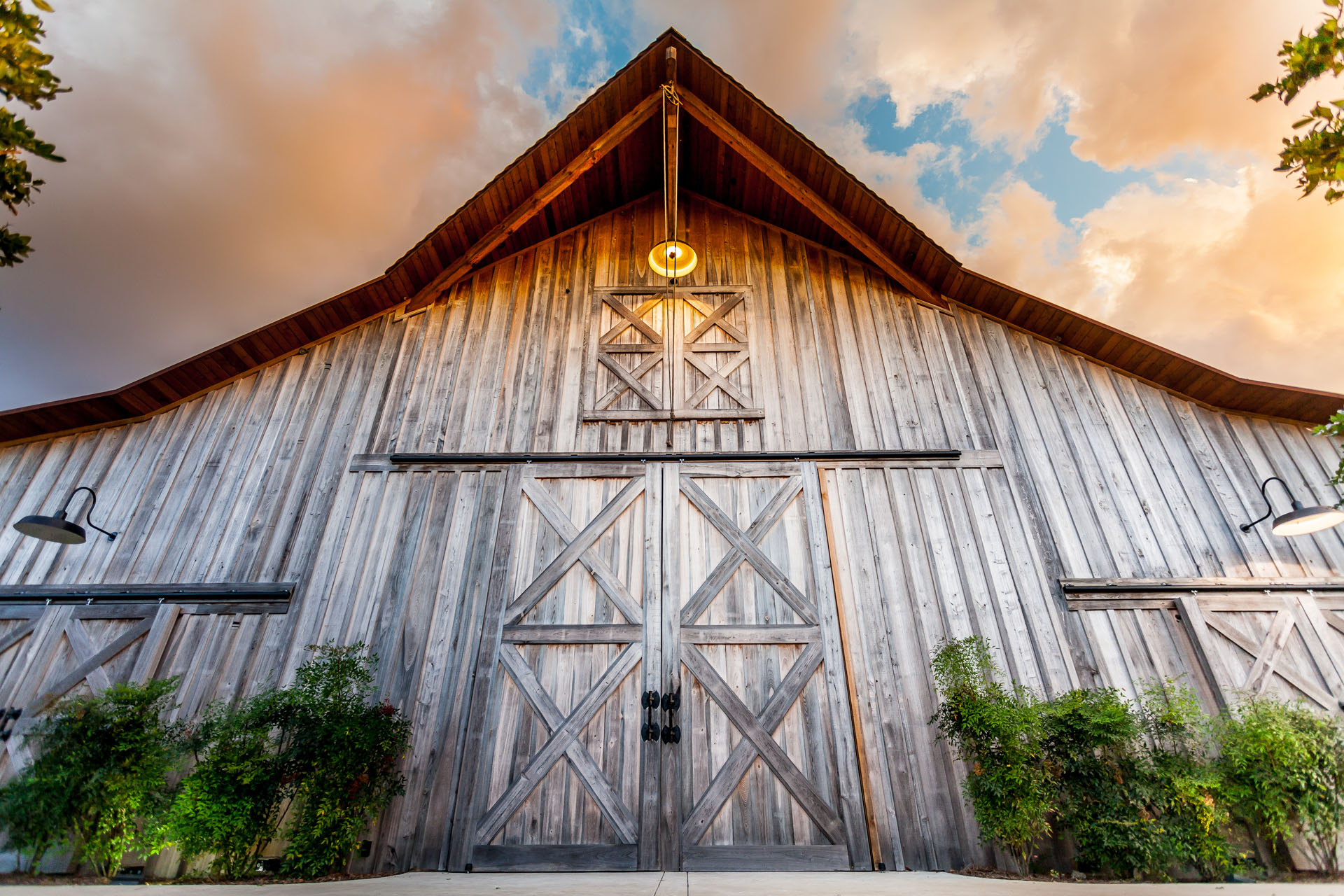 Vintage Farm Campus Barn