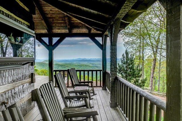Curry Mountain Home — photo 12 of 19