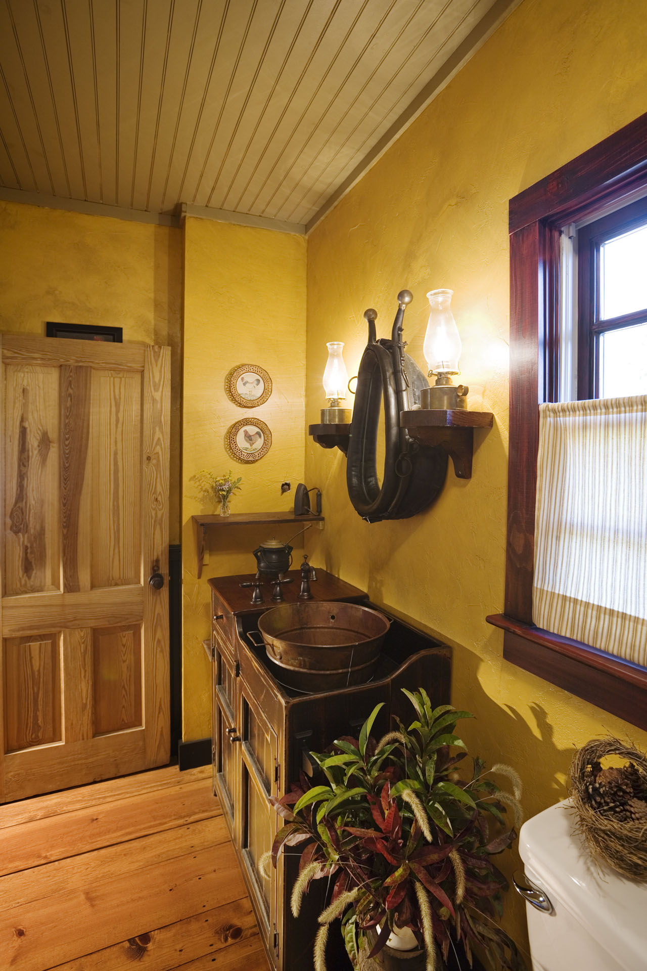 Brown Home-Timberlake — photo 28 of 48