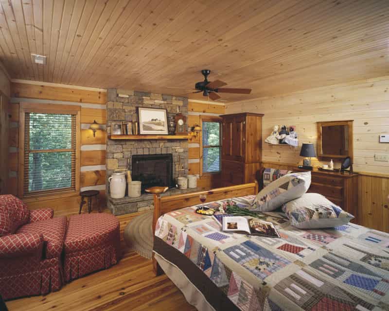 The Saluda Home — photo 11 of 11