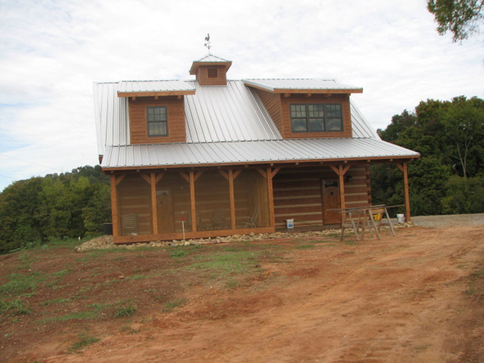 Sanders Barn — photo 9 of 15