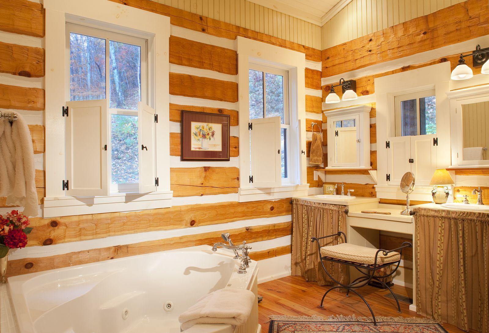 Hughes Random Stack Log Home — photo 11 of 11