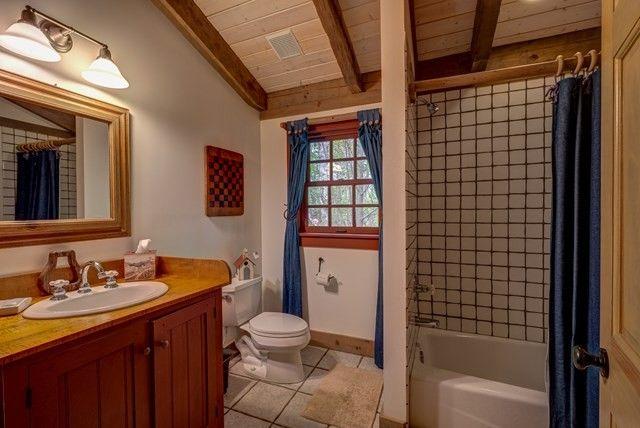 Curry Mountain Home — photo 19 of 19