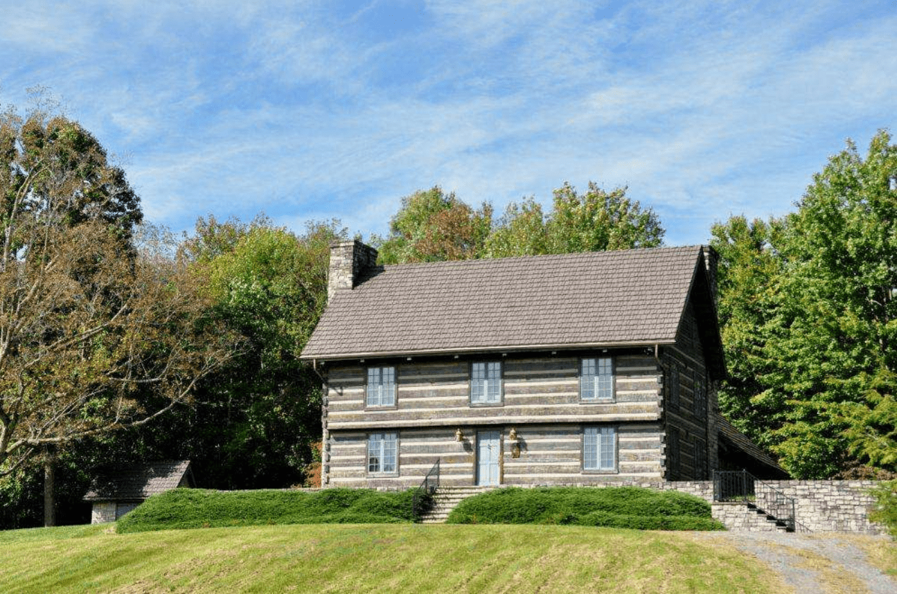 Hillsboro Log Home — photo 11 of 22