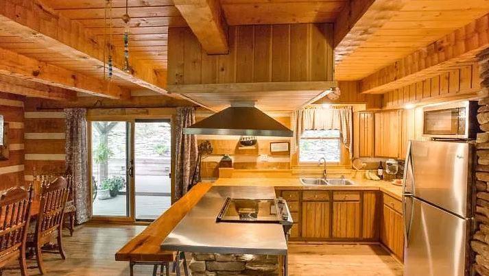 West Virginia Grove Log Home — photo 9 of 25