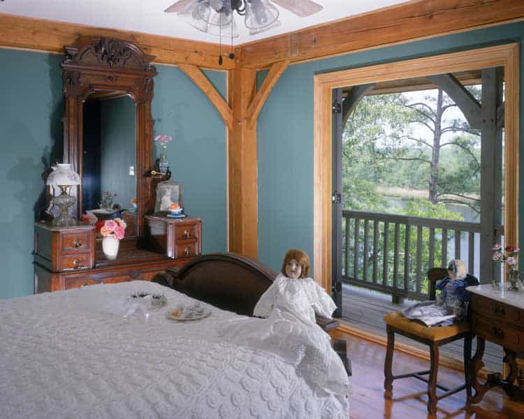 The Dechamplain House — photo 9 of 9