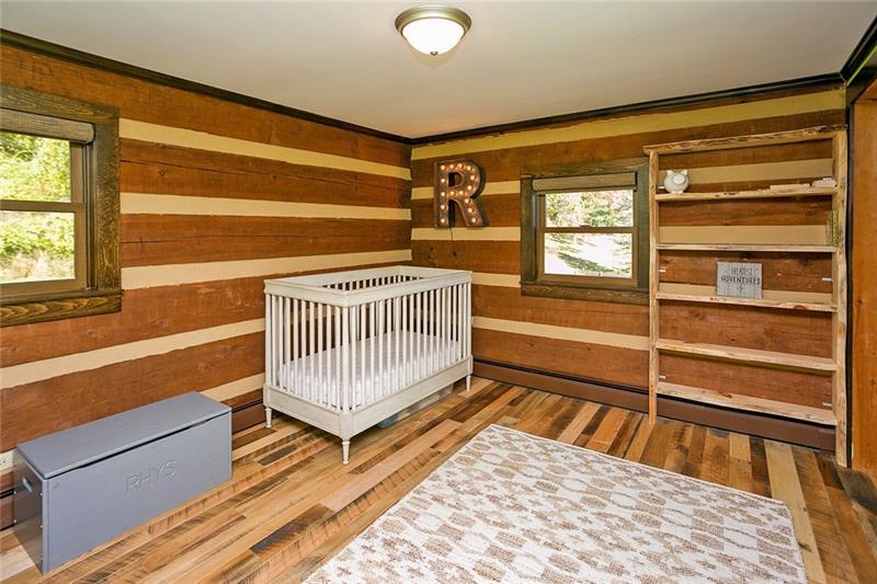 1984 Pittsburgh Log House — photo 10 of 17