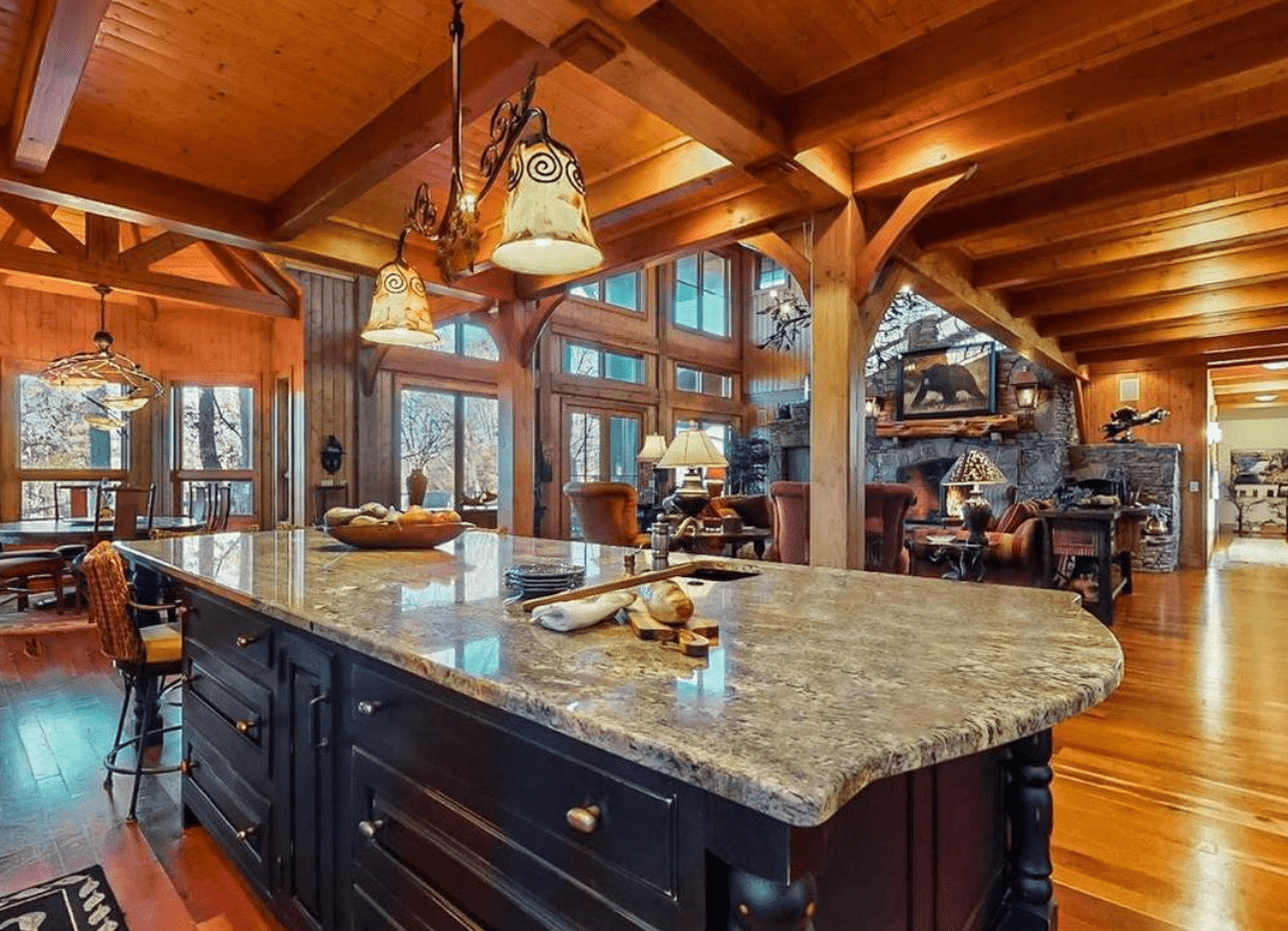 Moss Creek Lodge — photo 20 of 21