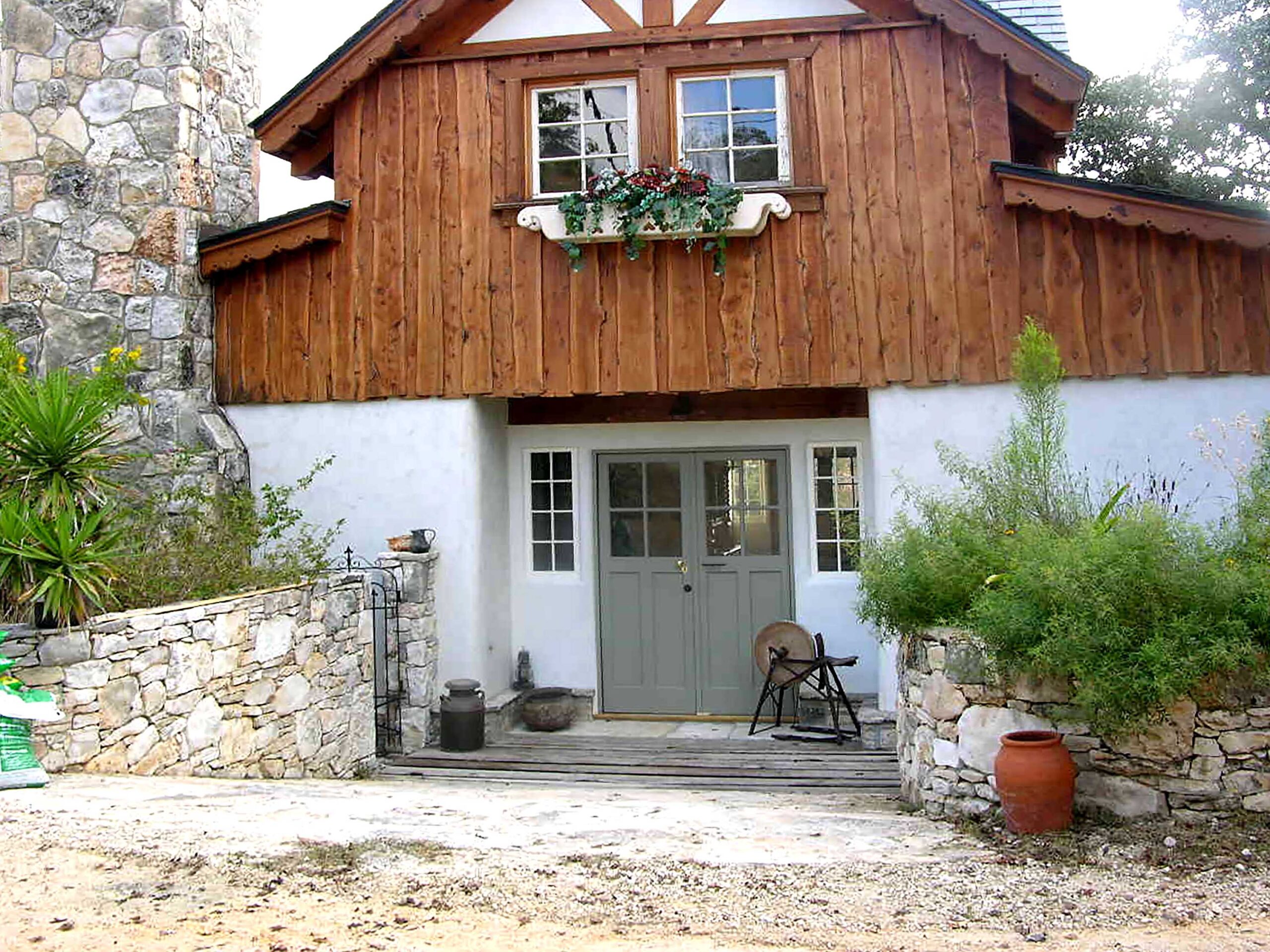 Cottage Barn — photo 12 of 13