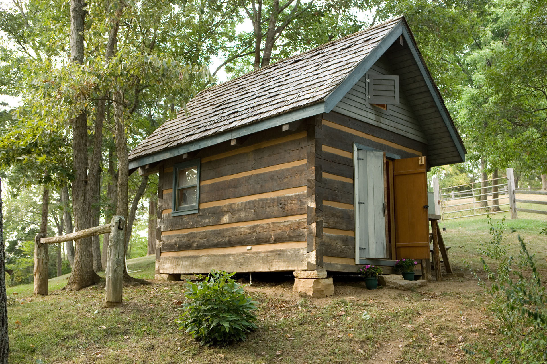 Giles Guest House — photo 12 of 18