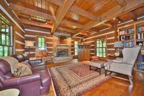 Peregrin Traditional Log Home — photo 12 of 14