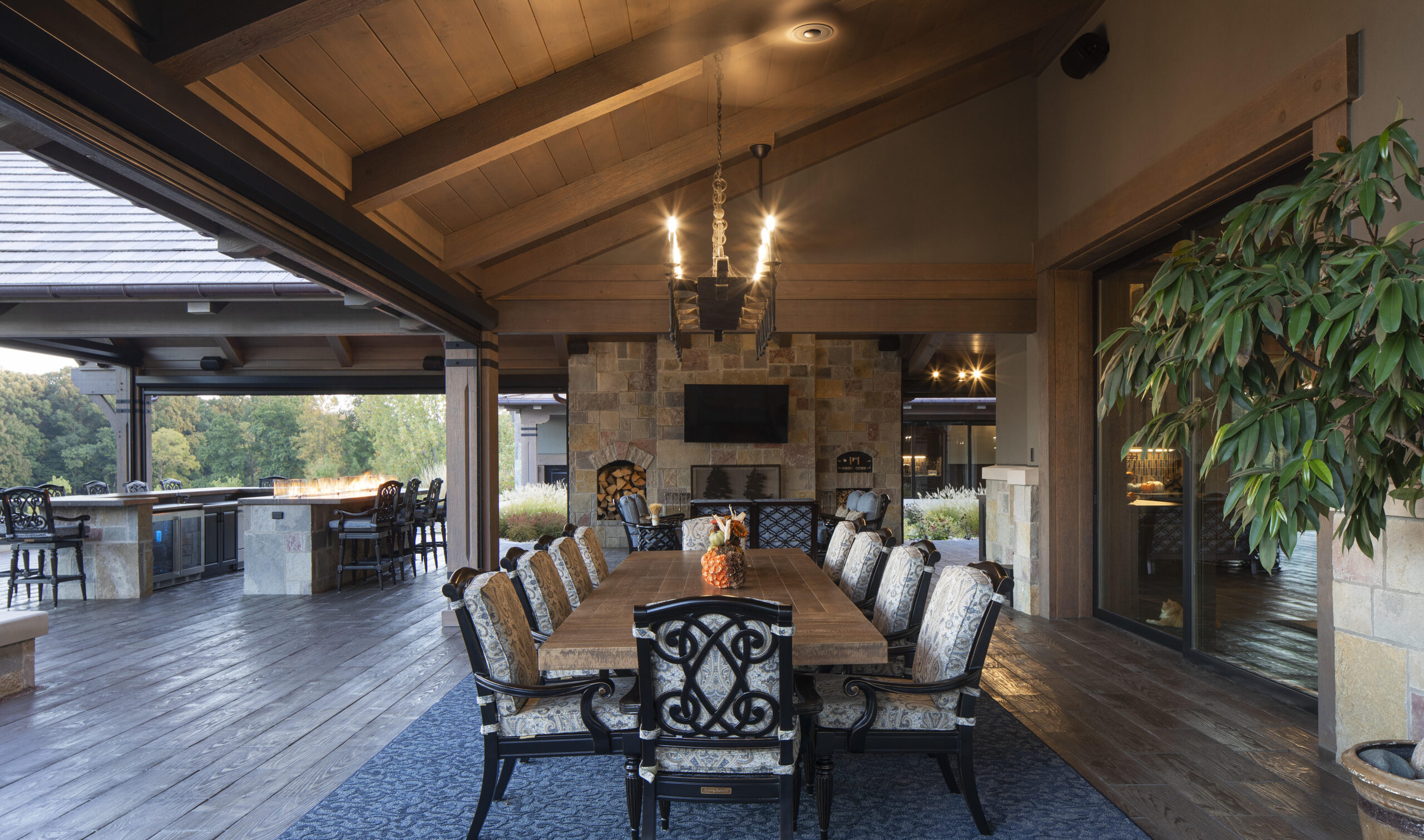 Paris, IL Timber Frame — Douglas Fir timber frame home with hammer-beam trusses