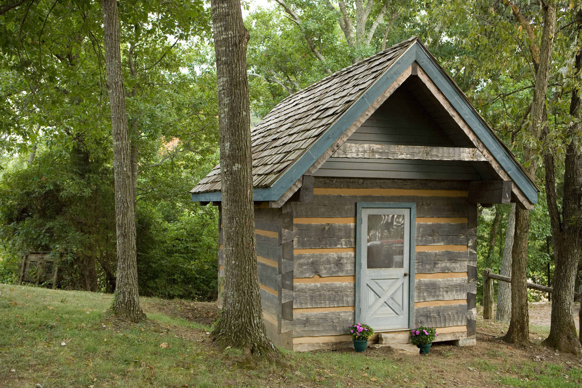Sheds & Outbuildings — photo 10 of 91