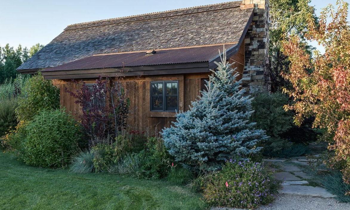 Wyoming Timberlake Log Home — photo 14 of 23