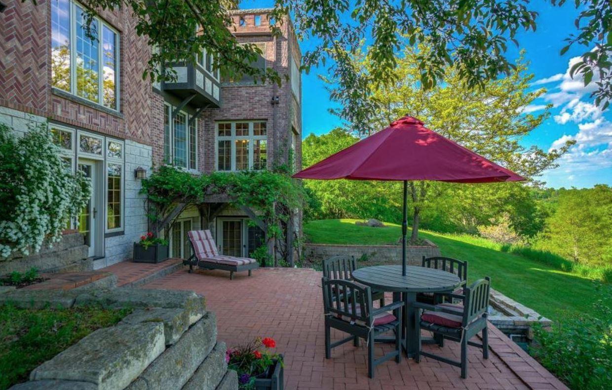 Timber Frame Mansion — photo 11 of 25