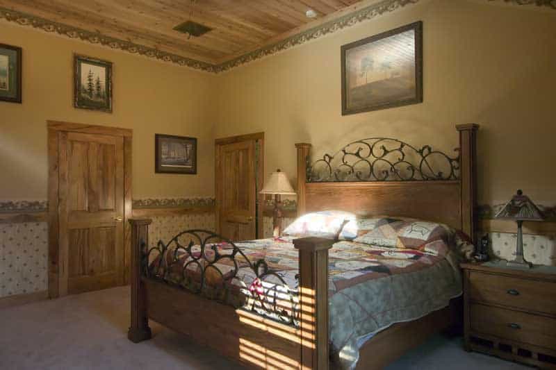 The Craig Family Home — photo 11 of 16