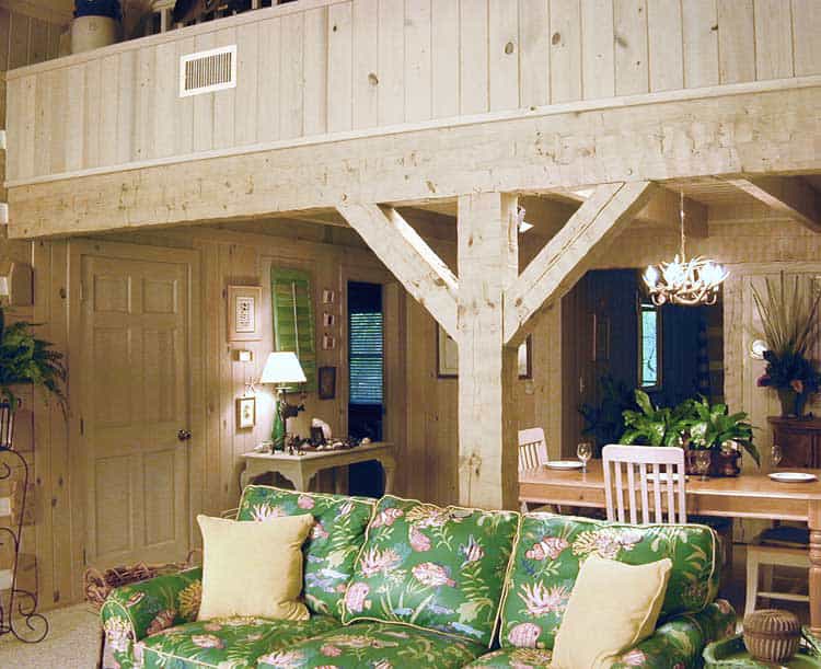 The Boyd Chestnut Home — photo 18 of 21
