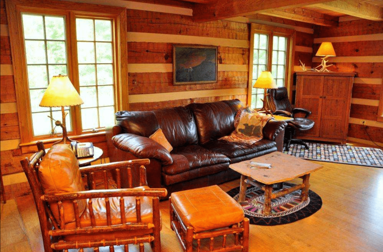 Hillsboro Log Home — photo 14 of 22