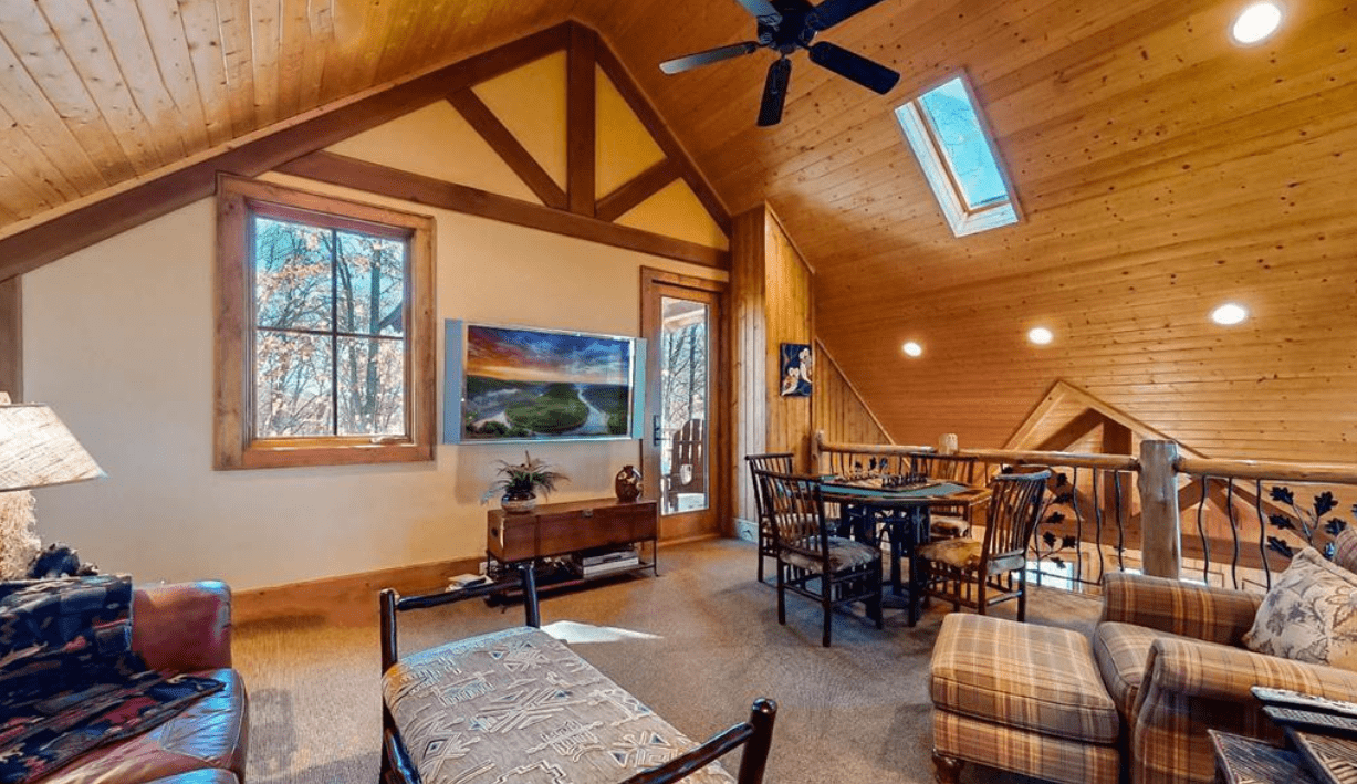 Moss Creek Lodge — photo 11 of 21