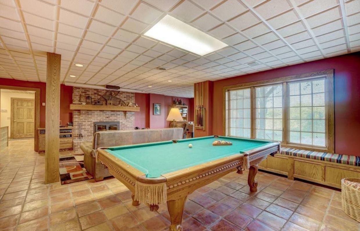 Timber Frame Mansion — photo 19 of 25