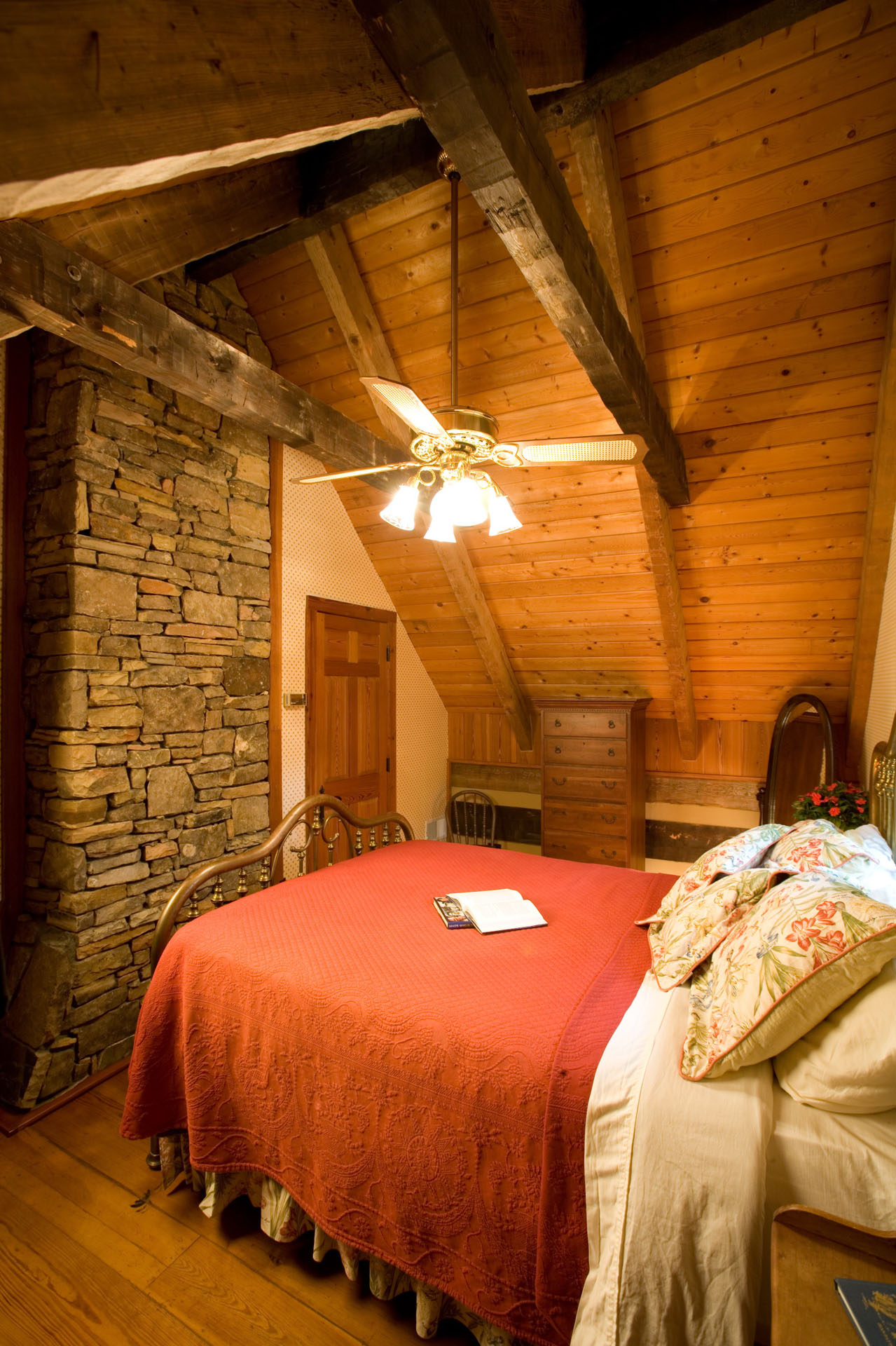 Giles Guest House — photo 9 of 18