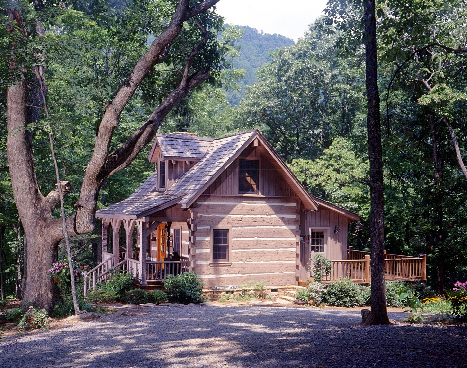 Curry Cabin floor plan