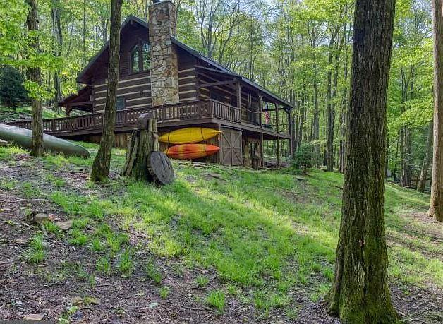 West Virginia Grove Log Home — photo 11 of 25