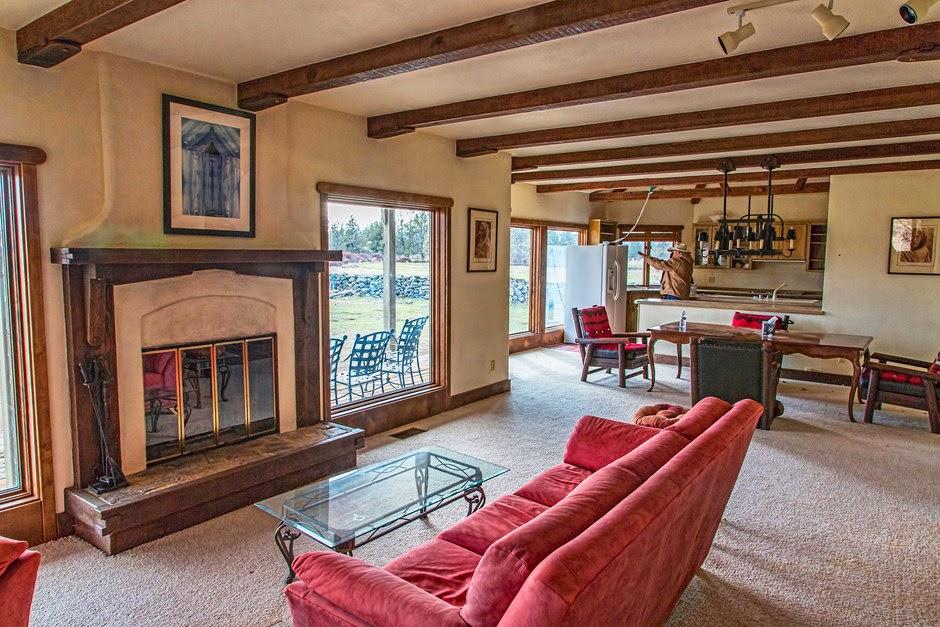 Lava Lakes Ranch — photo 14 of 20