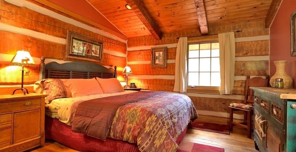 Colorado Springs, Co Log Home — photo 16 of 30