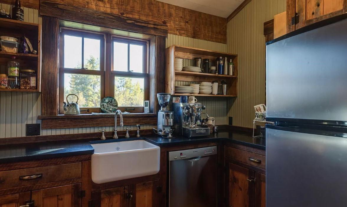 Wyoming Timberlake Log Home — photo 11 of 23