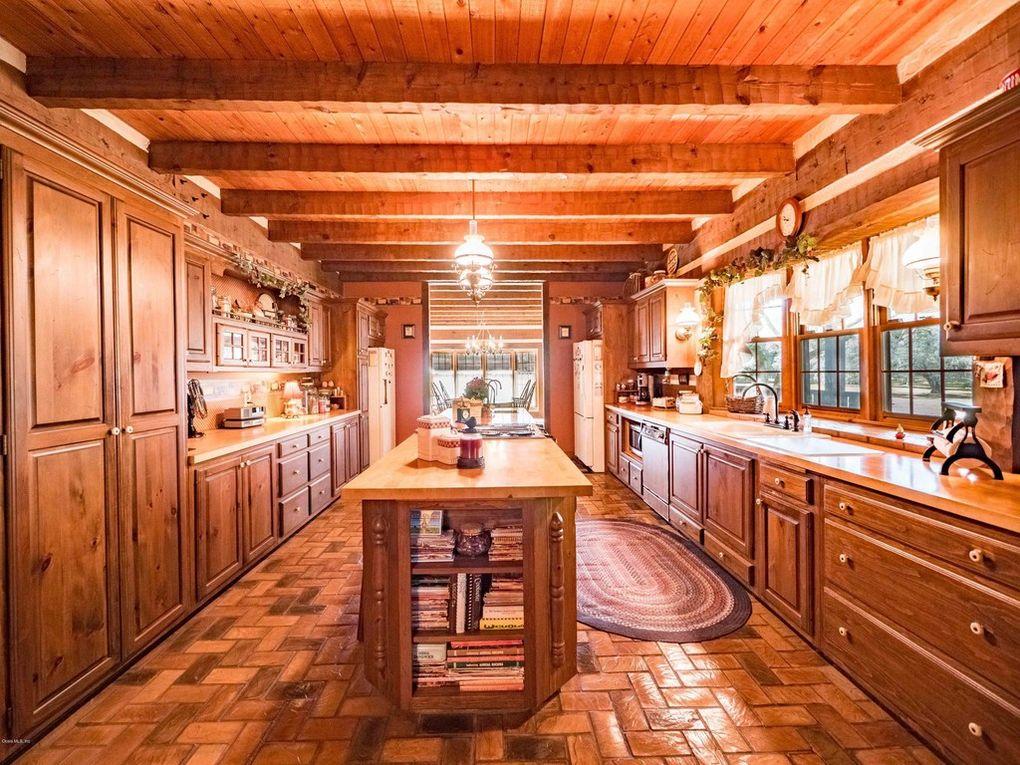 Ocala, FL 1981 Log Home — photo 10 of 15